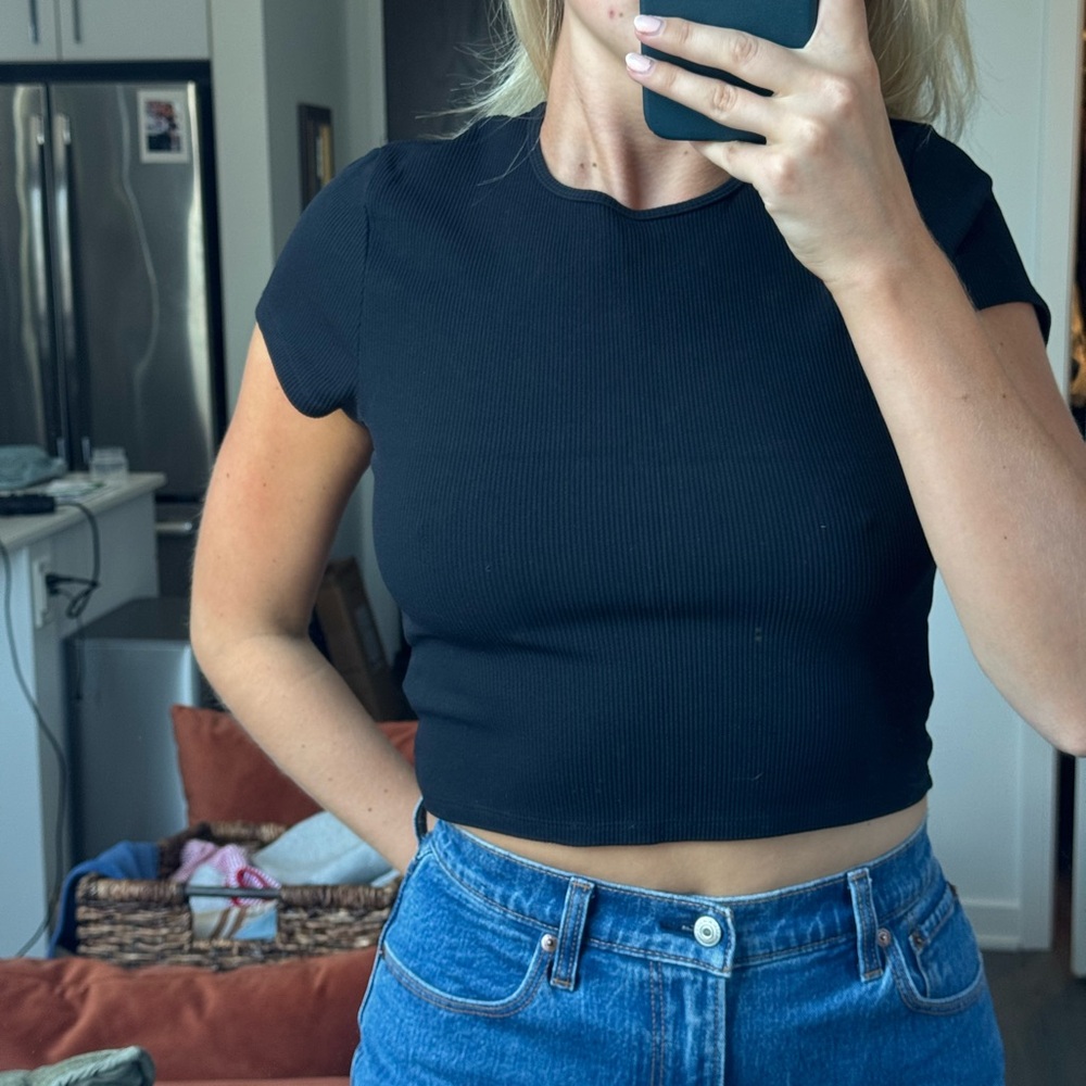 Abercrombie & Fitch Black Ribbed Short Sleeve Top